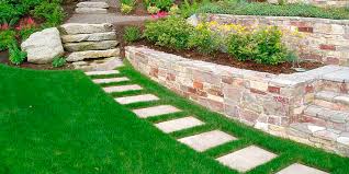 Palm hardscape